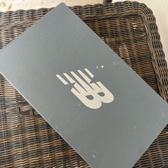 New Balance 2002 - Picture 6 of 6